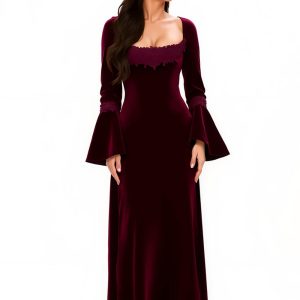 Velvet Long Sleeve Sheath Burgundy Holiday Dress